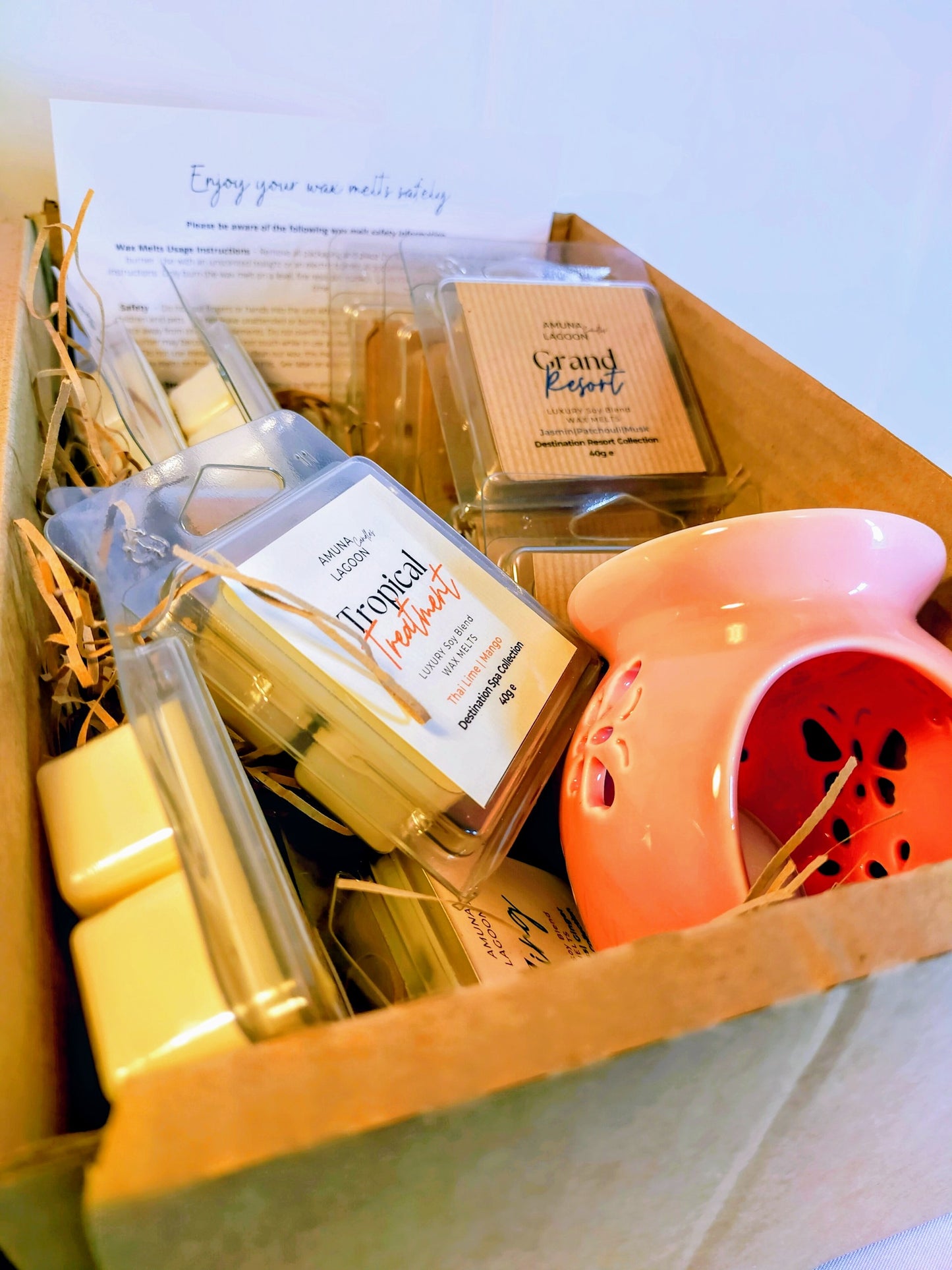 LIMITED Time Offer!! Mini Wax Melts & Melt Burner-ONLY £10